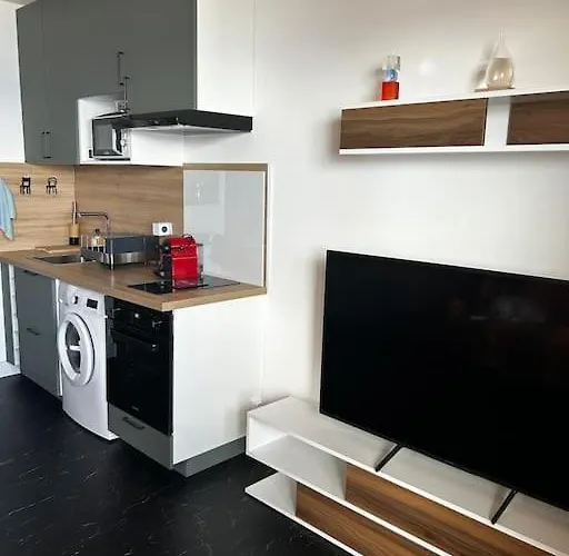 Climatise Belle Vue * אז'אקסיו