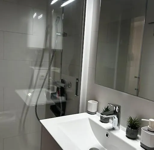 Climatise Belle Vue * אז'אקסיו