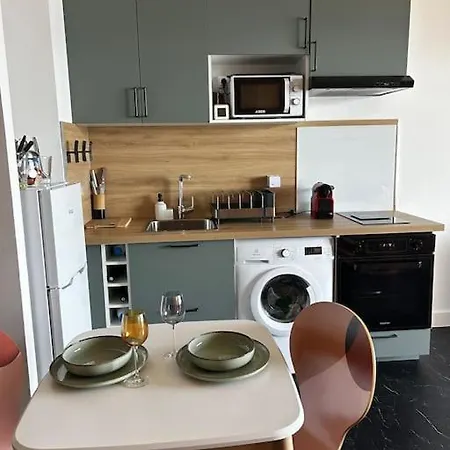 Climatise Belle Vue アパート *